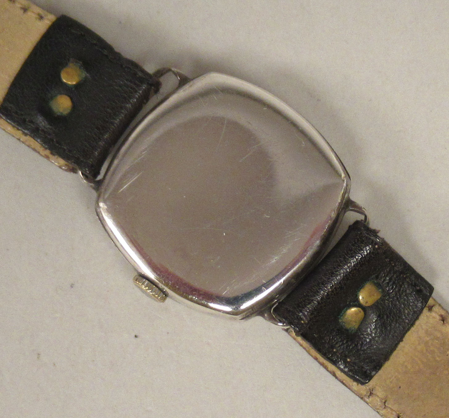 A 1920/30s Longines (retailed by Mappin) silver cased wristwatch, faced by an Arabic dial, - Image 5 of 5