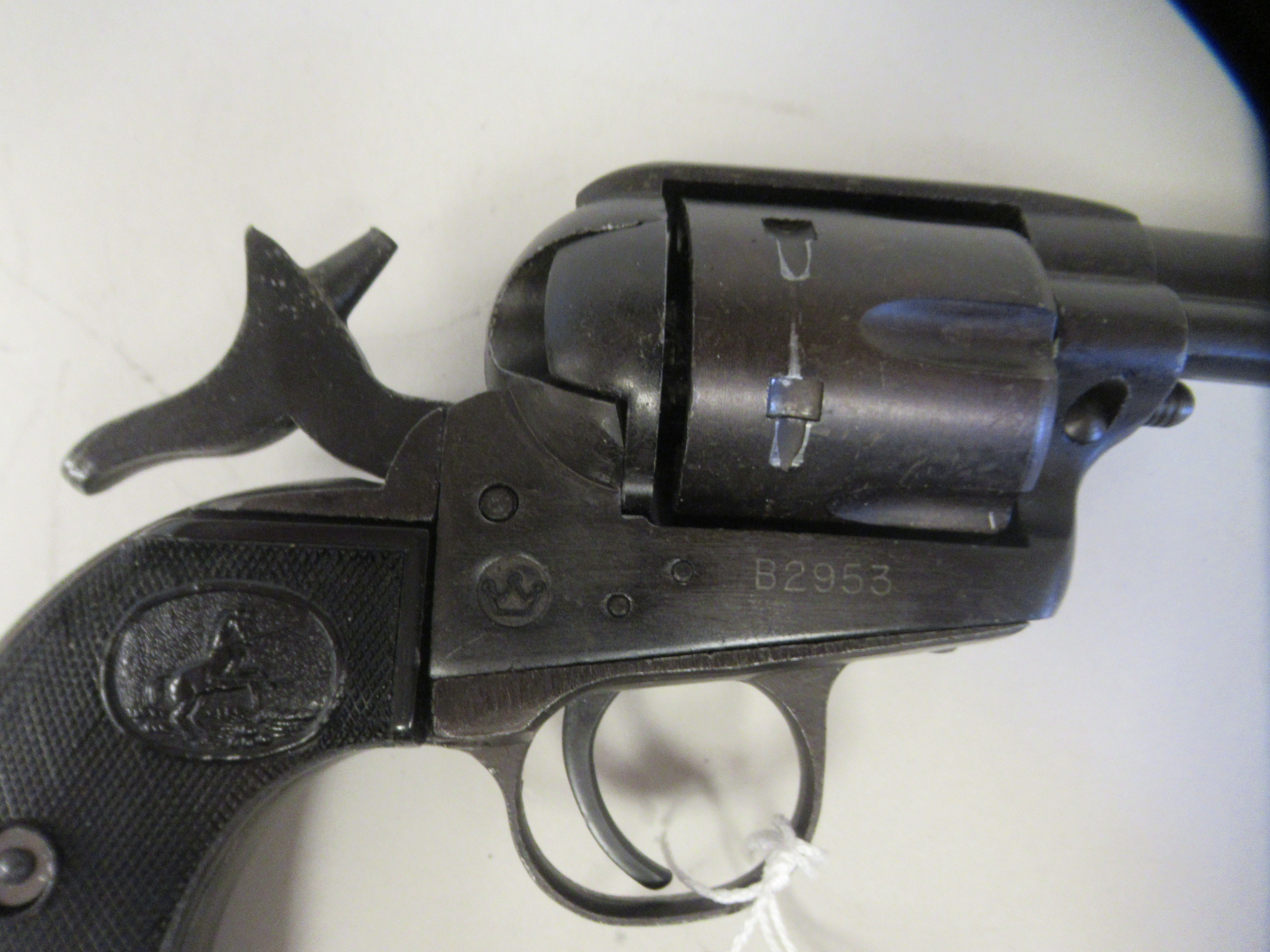 A replica TRC 1970s Colt 45 SA army revolver with six dummy rounds  cased - Image 9 of 11