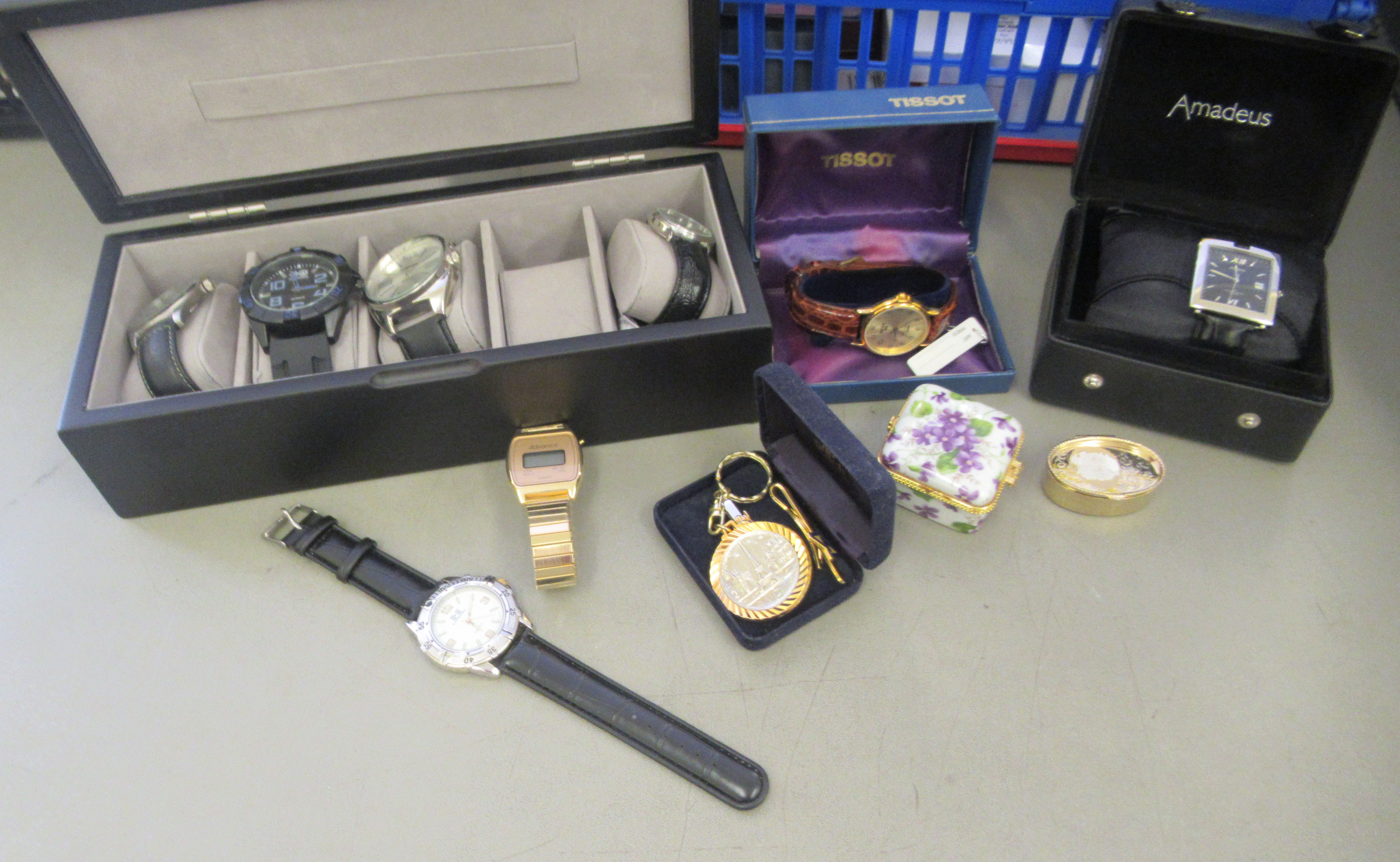 Gentleman's fashion accessories: to include watches with examples by Rotary, Amadeus and Sekonda - Image 2 of 5