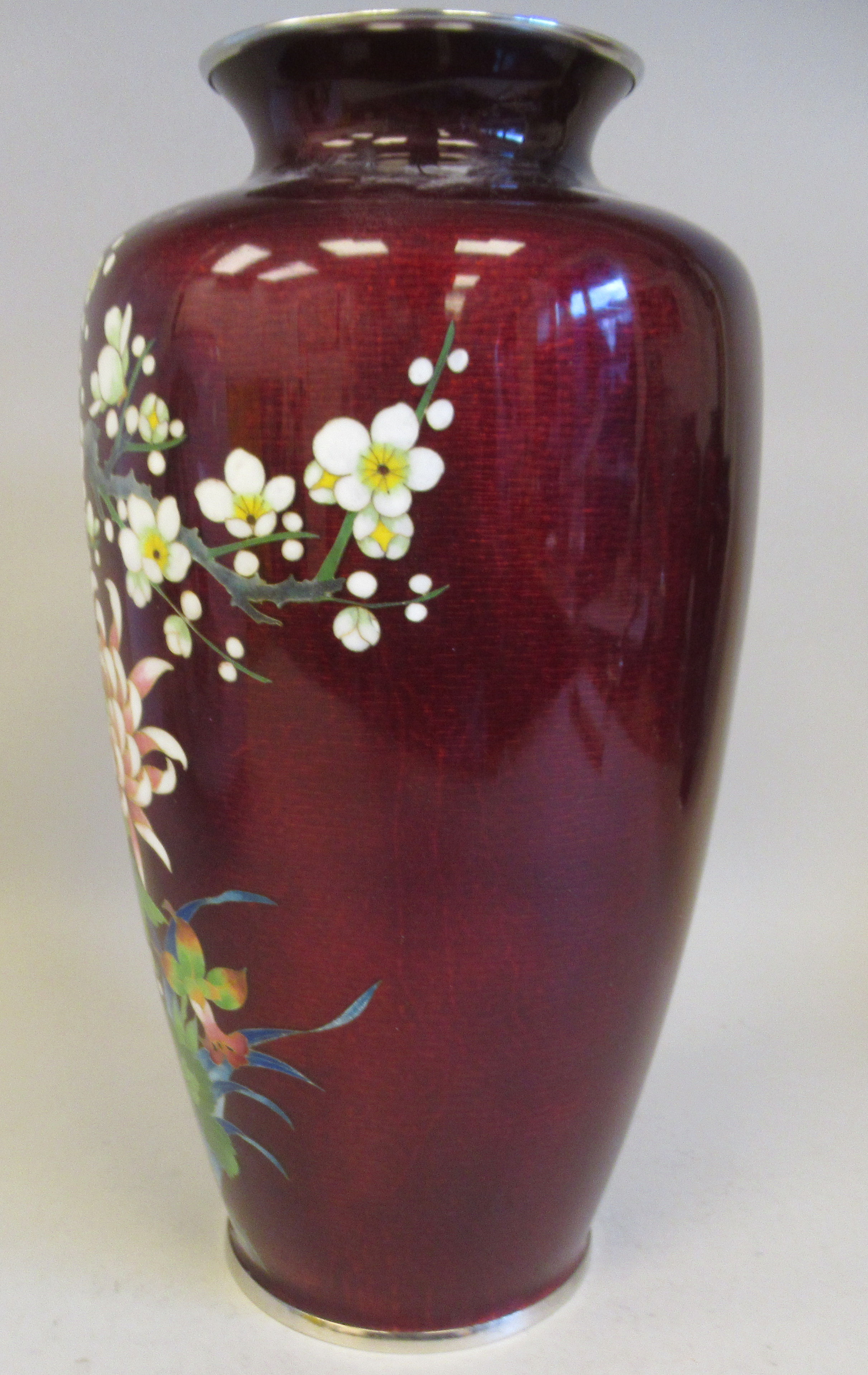 A 20thC oxblood coloured enamel vase of shouldered baluster form, decorated in colours with - Image 4 of 5