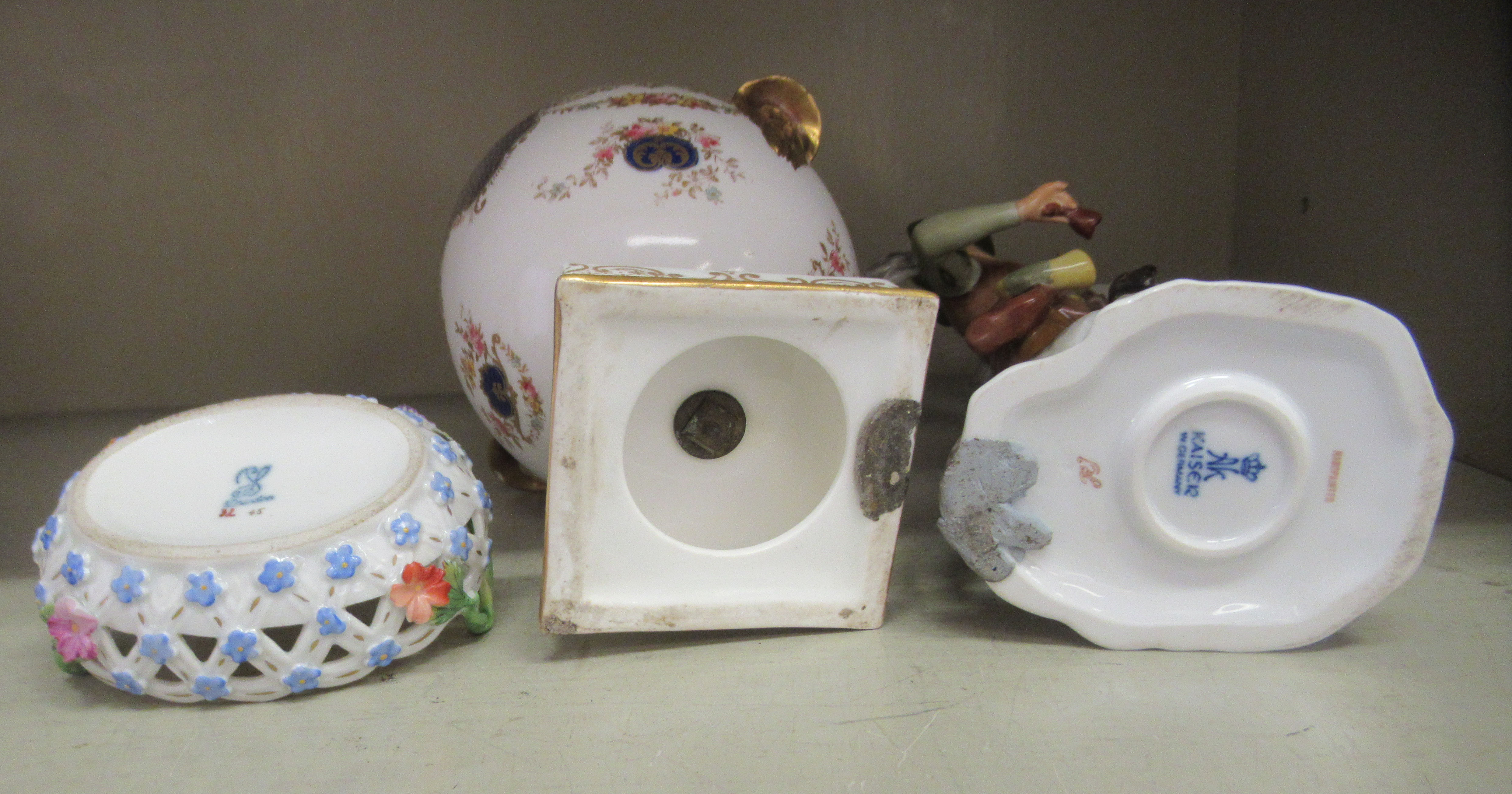 Decorative ceramics: to include a Kaiser porcelain figure, a hunter  10"h - Image 9 of 9