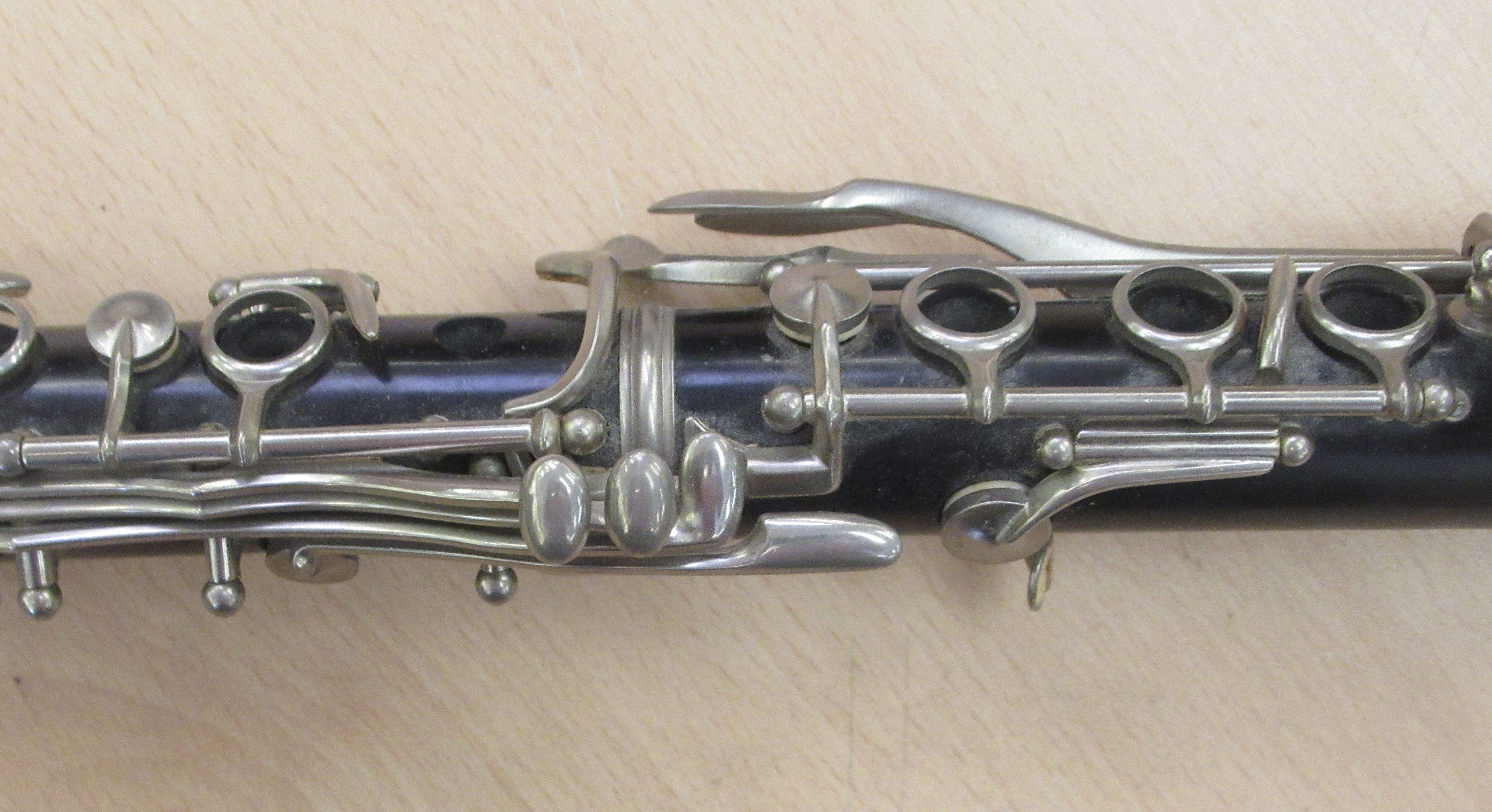 A Boosey & Hawkes clarinet, serial number 269858 - Image 4 of 8