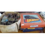 Hornby 0 gauge accessories: to include an incomplete tank passenger set no.41  boxed
