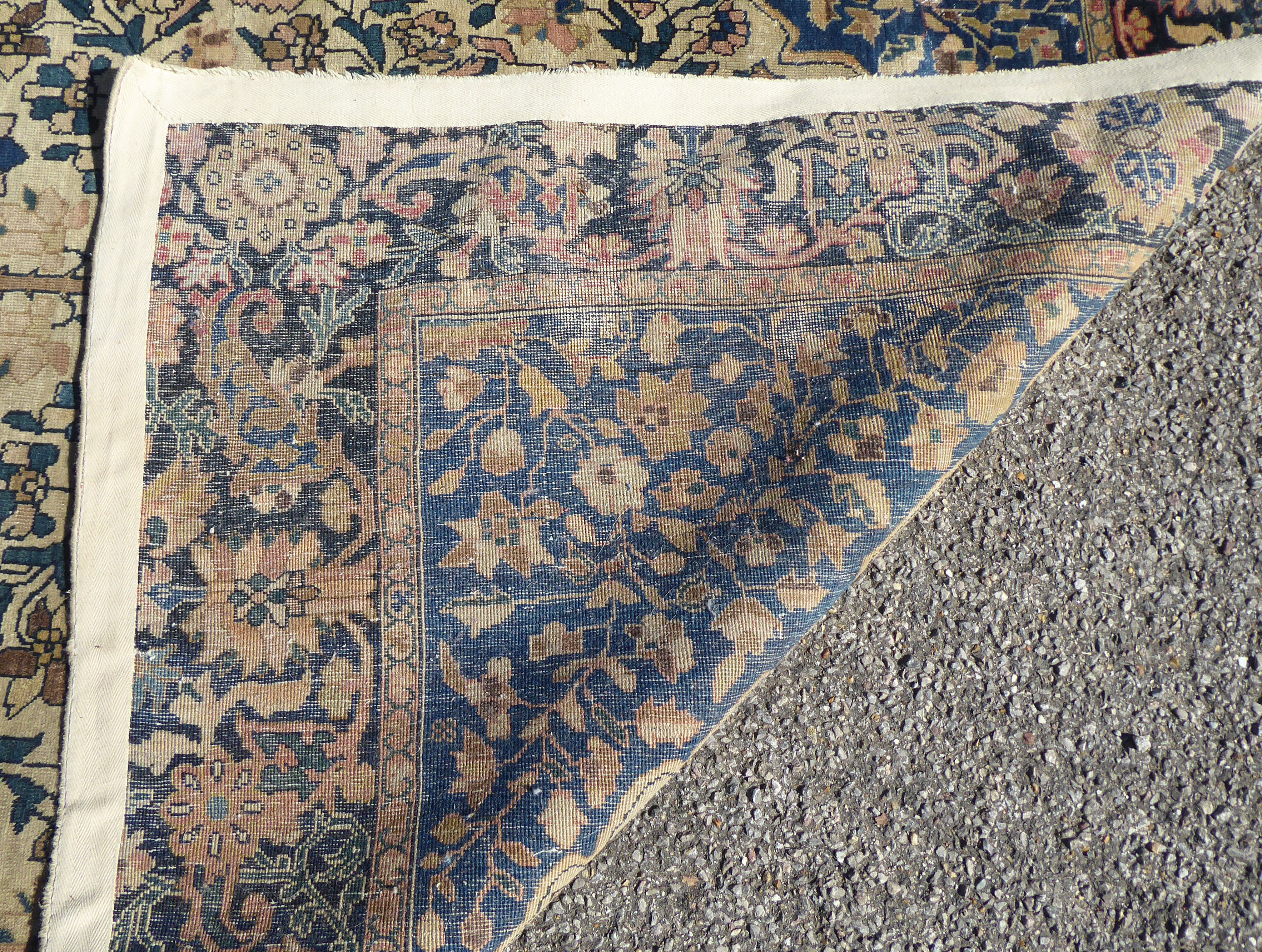 An Isfahan prayer rug with a tree-of-life design within a palmette border on a cream ground  80" x - Bild 5 aus 5