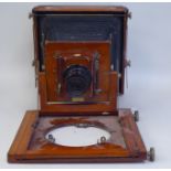 An early 20thC Kodak Ltd Empress British made mahogany and lacquered brass  6" x 6.25" bellows plate