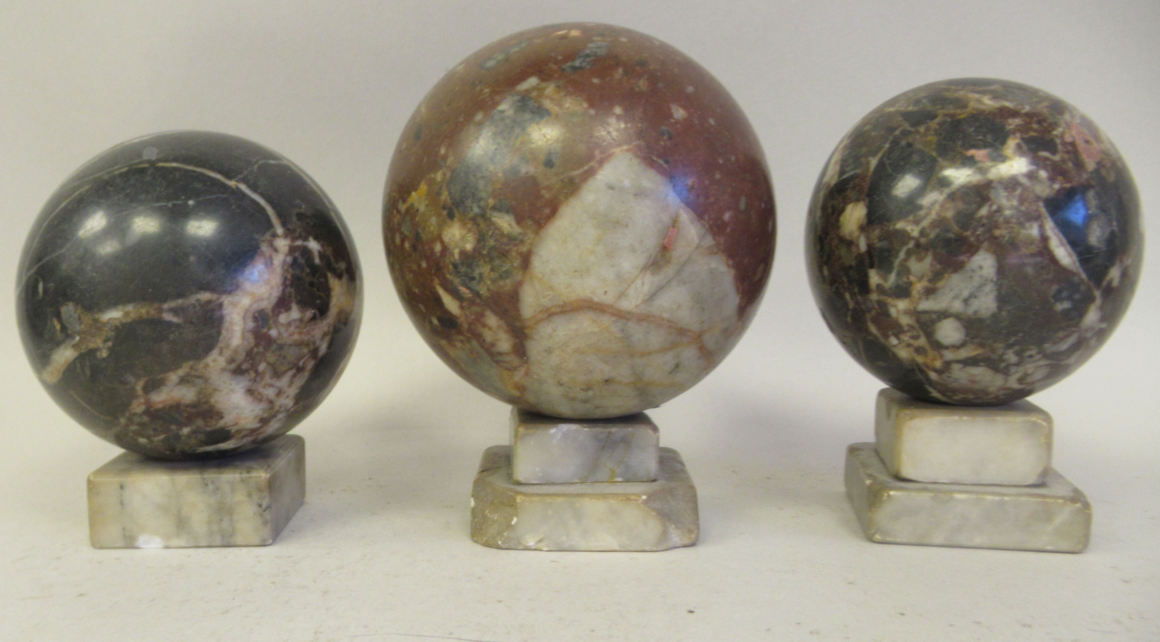 A late 19thC mottled multi-coloured turned marble ornaments, viz. a pair of drum design plinths  5" - Image 4 of 5
