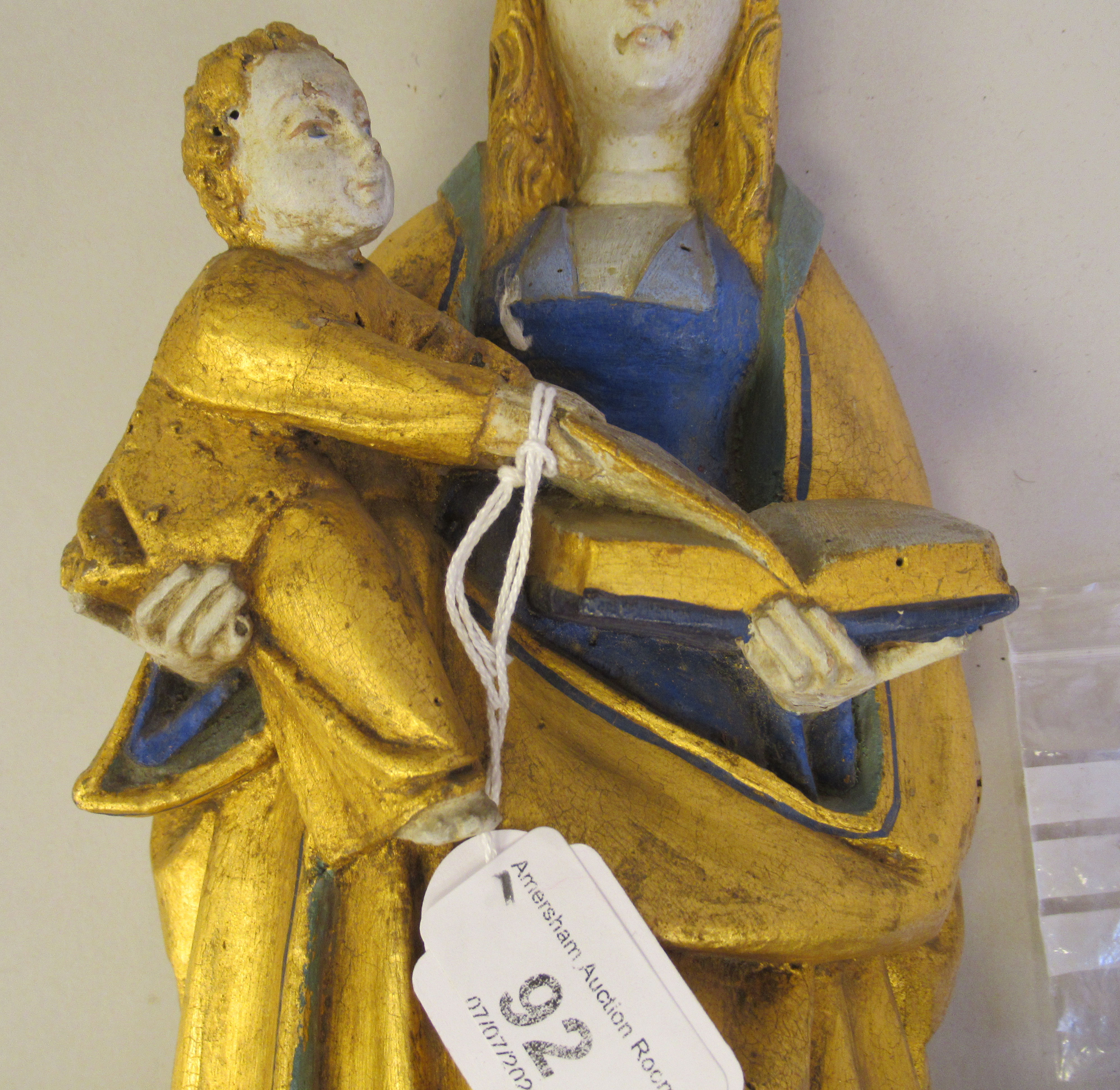 A 17th/18thC carved limewood religious flatback niche figure, the Virgin Mary and Baby Jesus, - Image 3 of 6