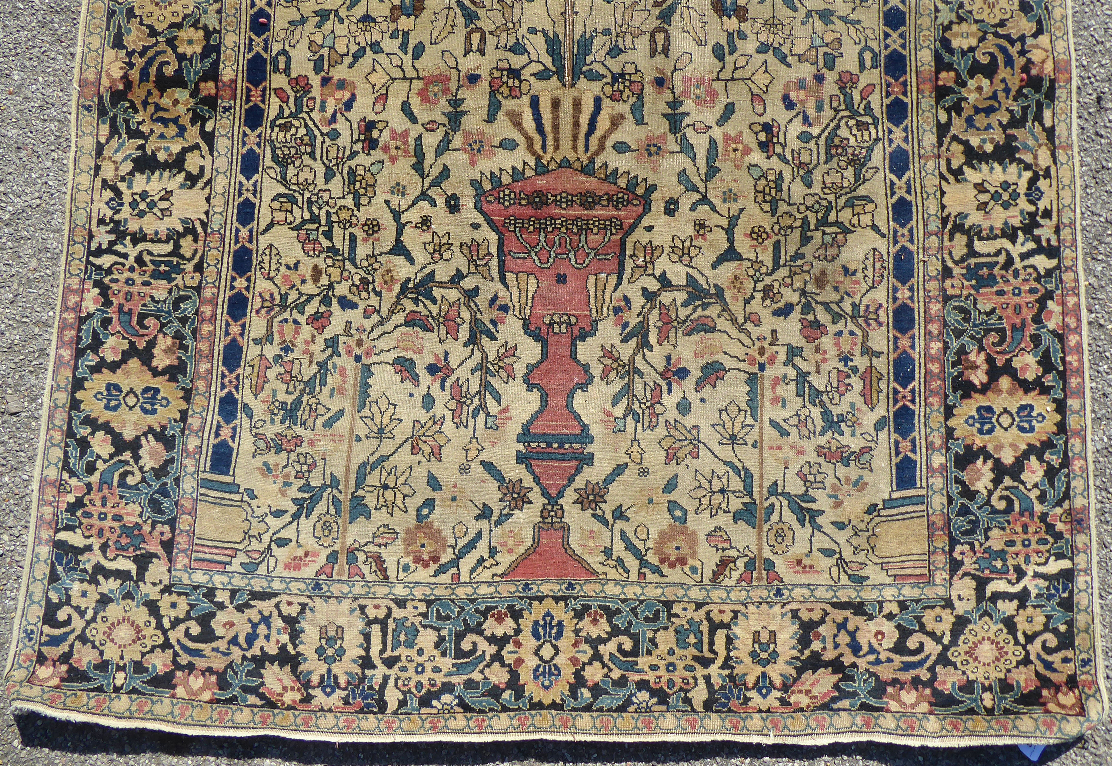 An Isfahan prayer rug with a tree-of-life design within a palmette border on a cream ground  80" x - Bild 2 aus 5