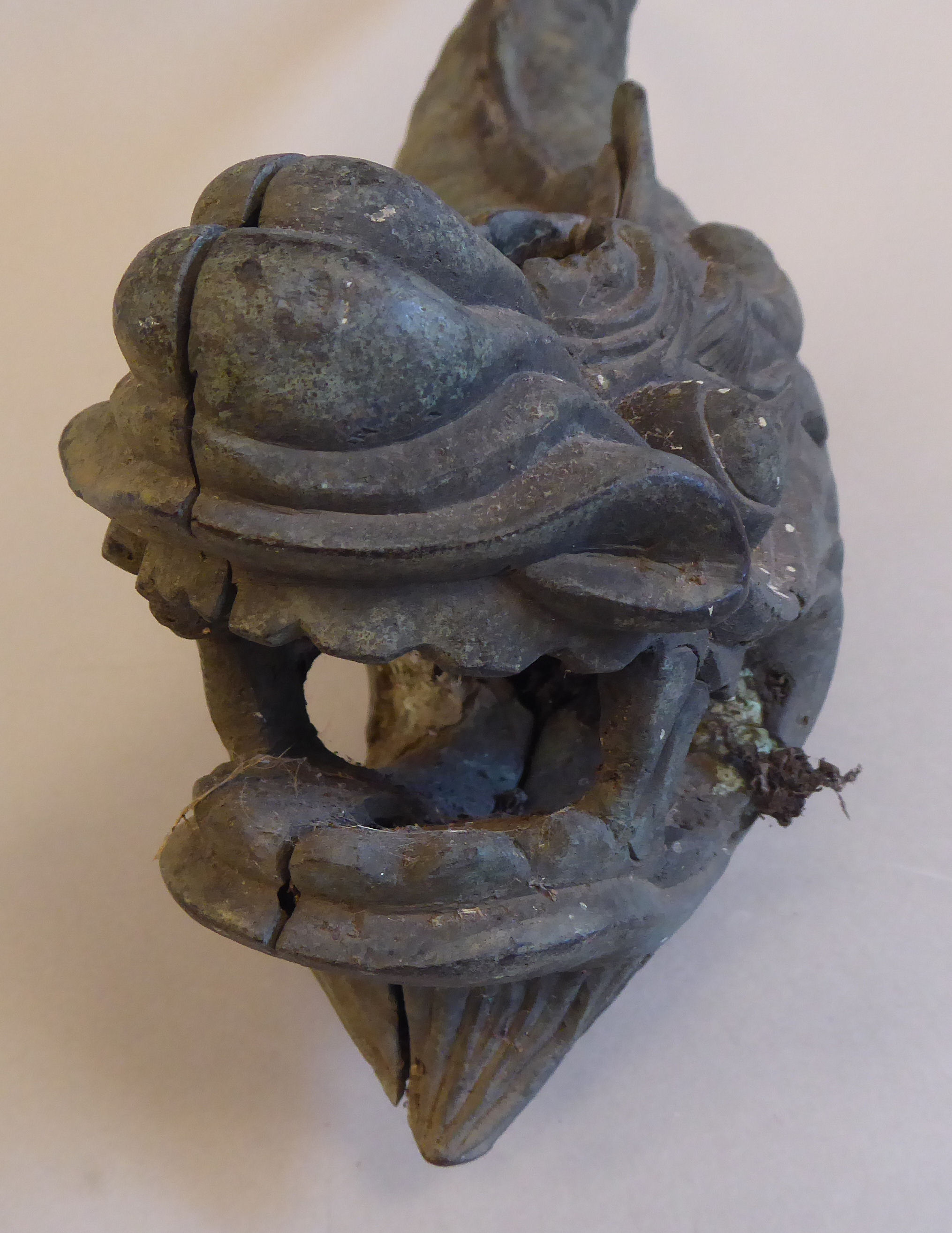 A late 19th/early 20thC Oriental cast bronze fountain head, fashioned as a 'Dragon-fish'  16"L - Image 3 of 5