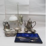 Silver plated collectable and tableware: to include a fish serving set  cased; and a trinket box,