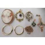 Gold and gold coloured metal jewellery: to include a 9ct gold framed cameo brooch