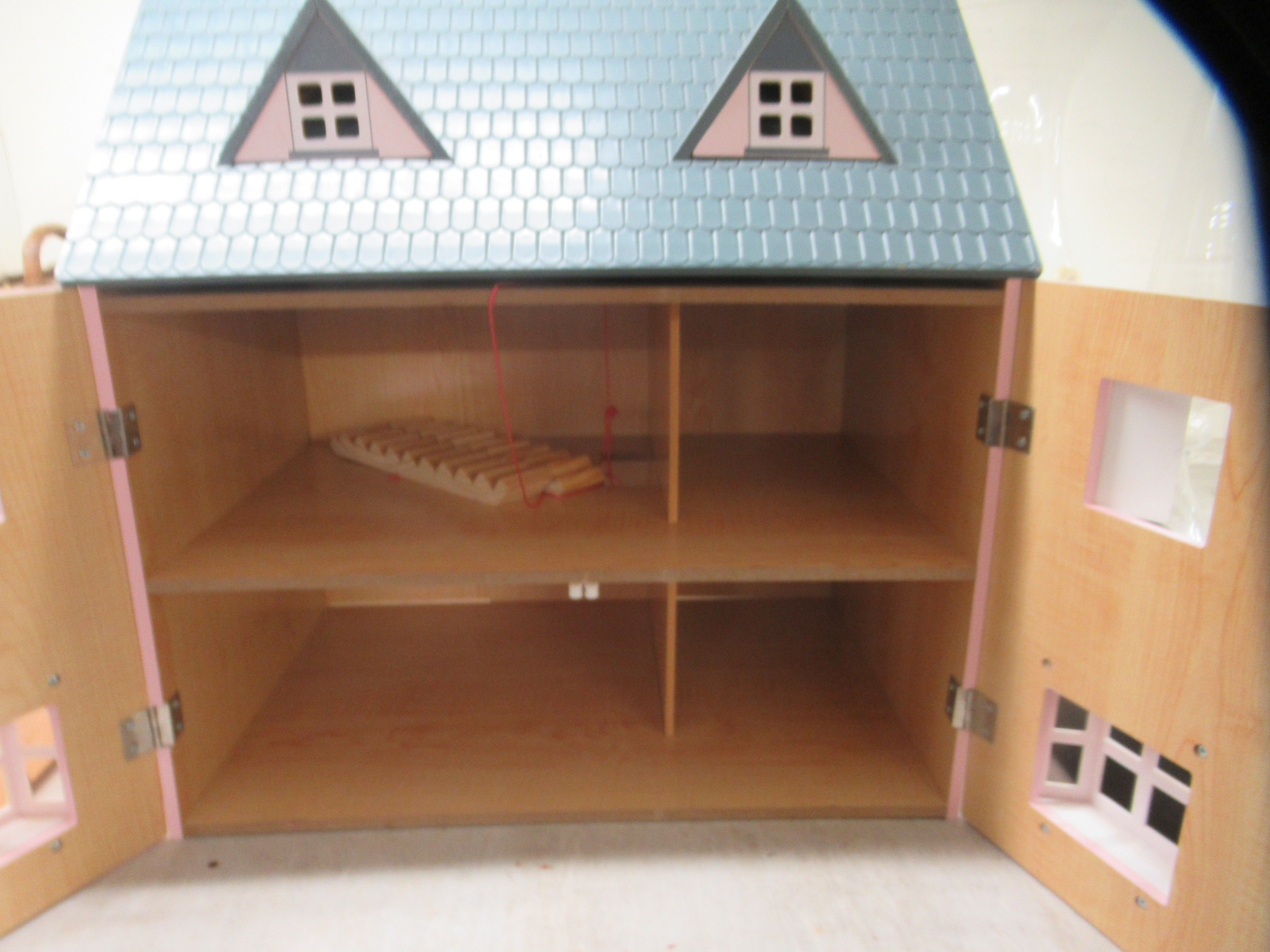 A modern MDF dolls house with a hinged roof and double opening front  24"h  24"w - Image 2 of 4