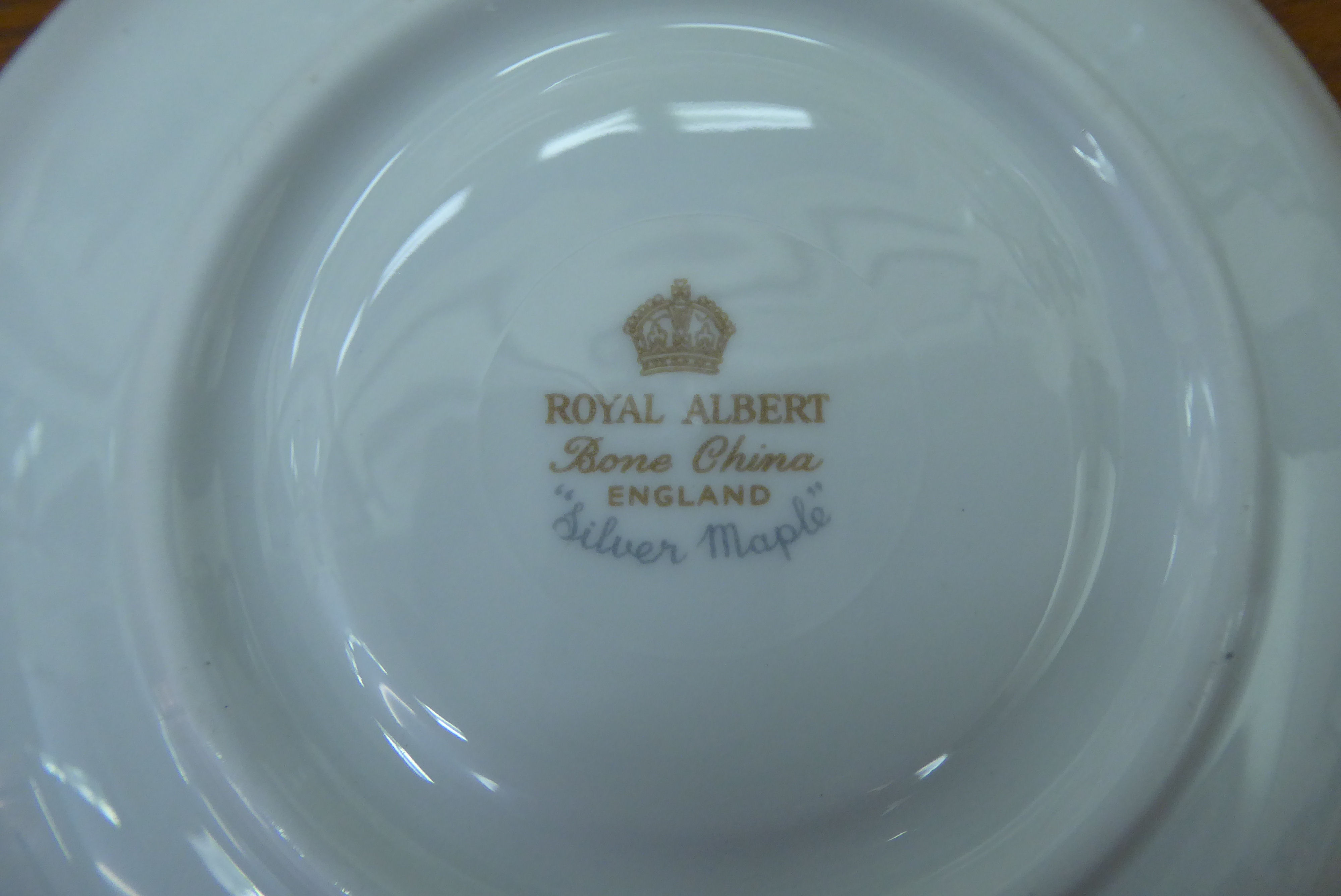 Royal Albert bone china Silver Maple pattern teaware - Image 5 of 5