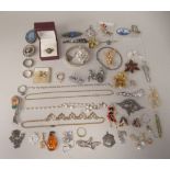 Costume jewellery and personal ornament: to include mainly brooches