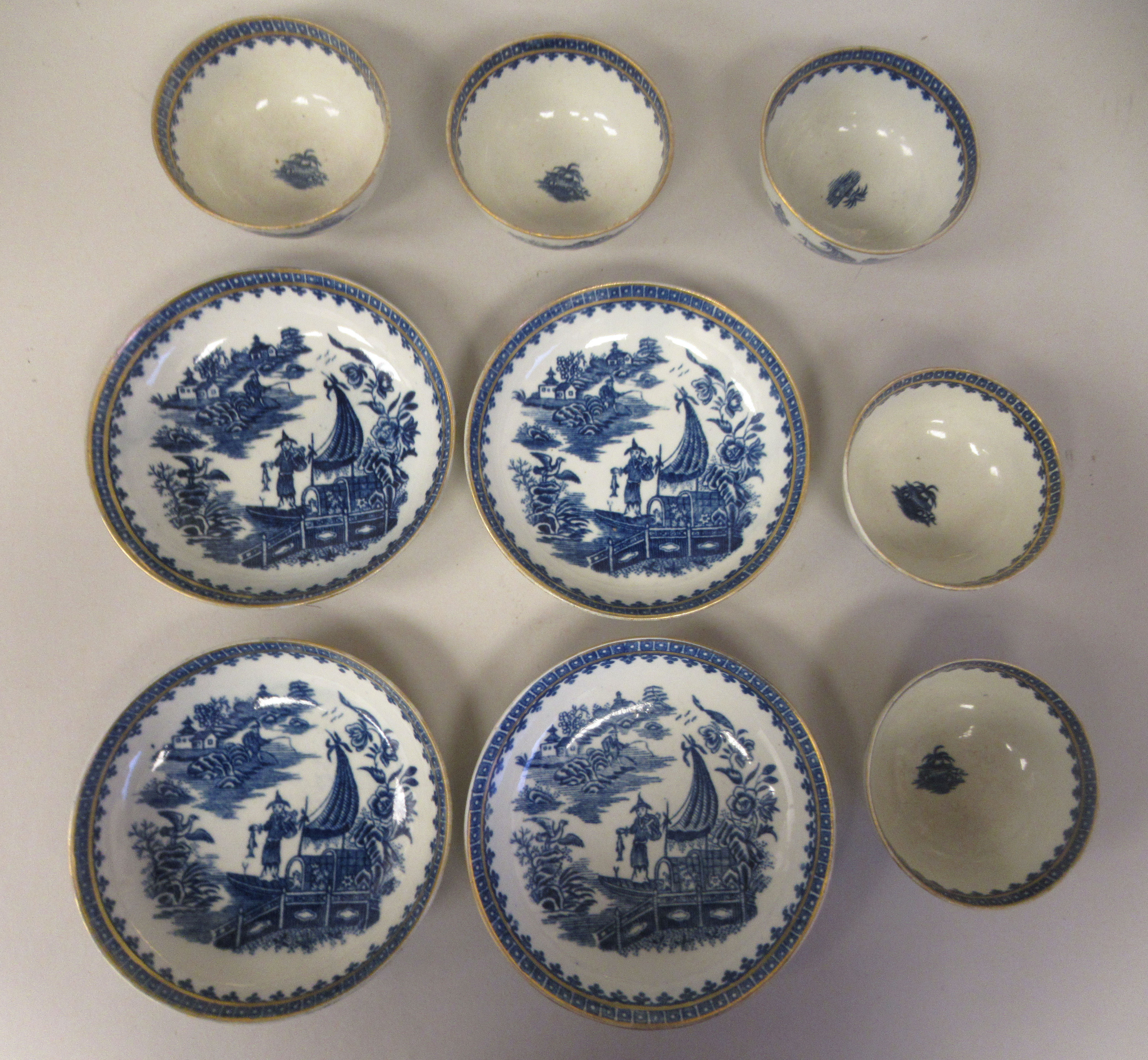 A set of five late 18thC Worcester porcelain tea bowls and four matching saucers, decorated in