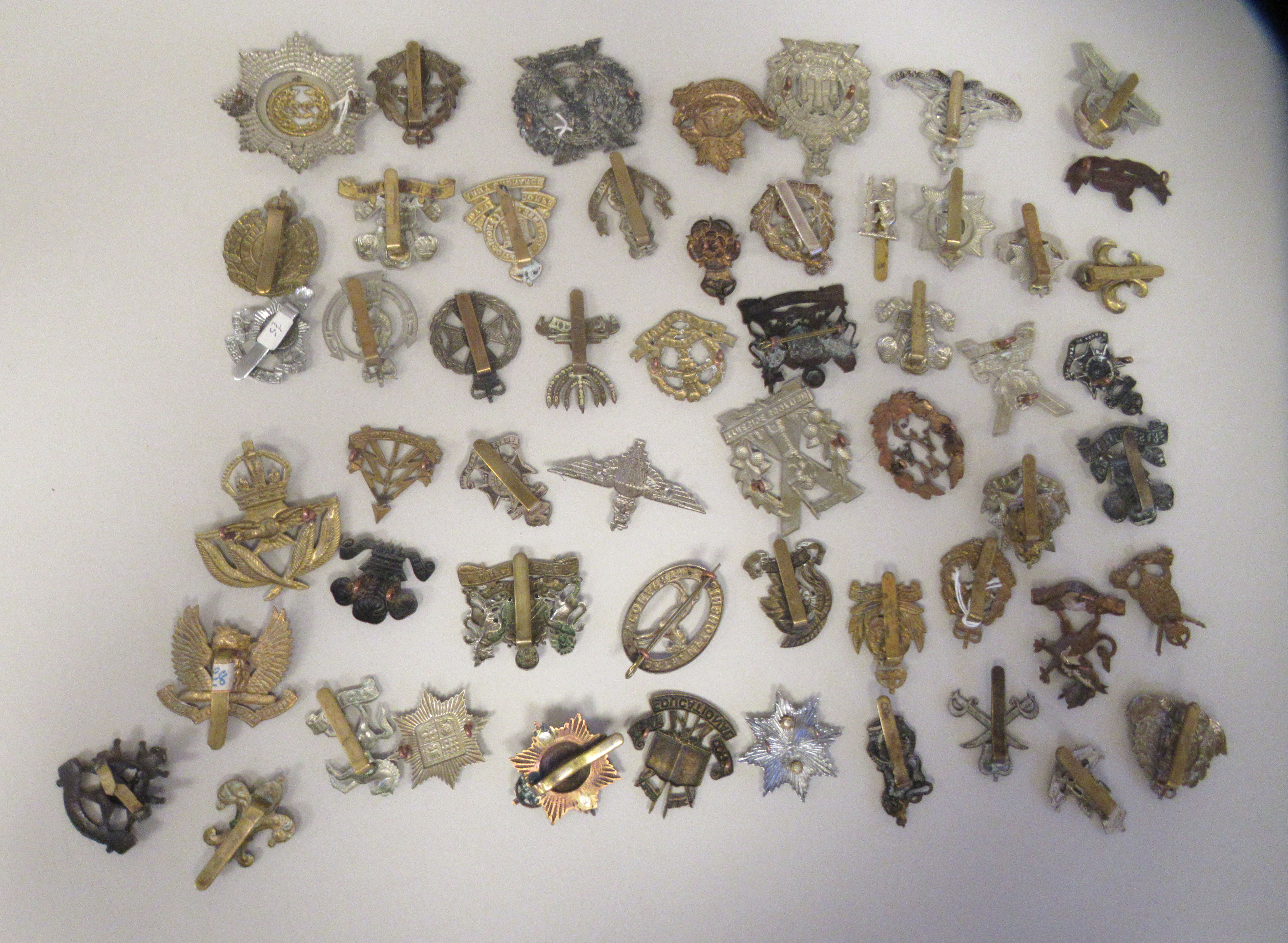 Approx. fifty military cap badges and other insignia, some copies: to include 10 Royal Hussars; - Image 6 of 6