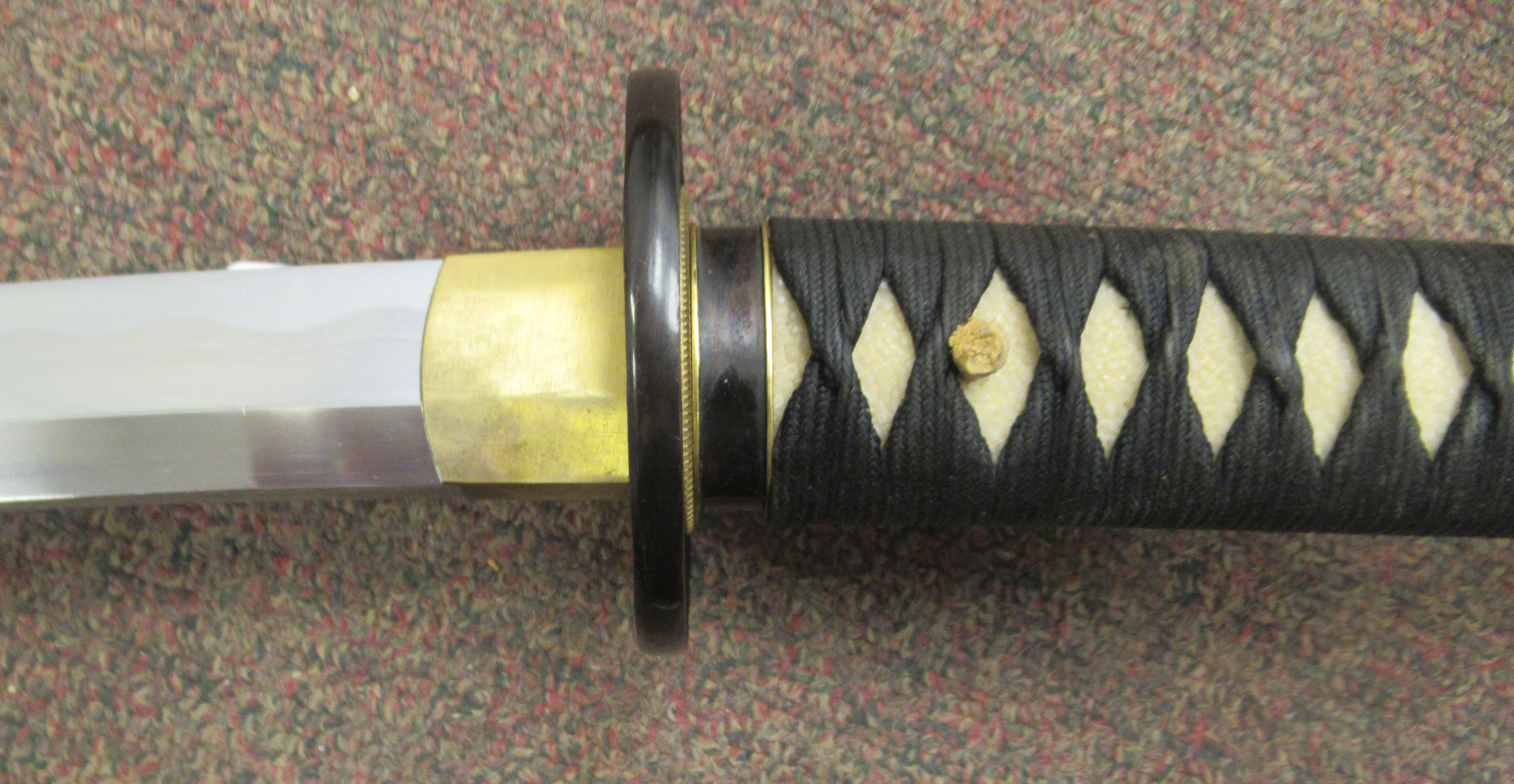 Two similar 20thC Japanese swords with woven fabric bound handles and tsuba, the curved, stainless - Image 5 of 8