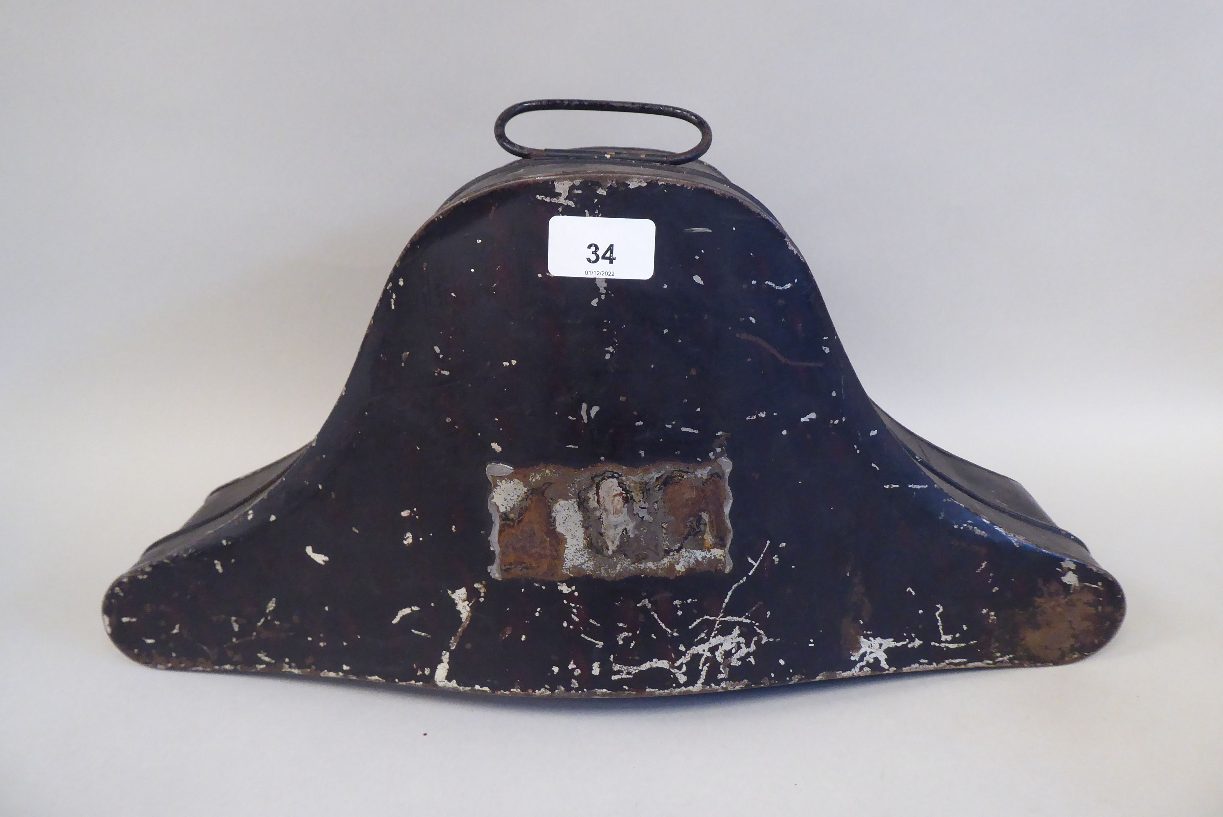 A naval black cocked hat with braid and a feather plume, size 7, in a painted tinplate box  ( - Image 13 of 16