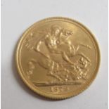 A Queen Elizabeth II sovereign, St George on the obverse  1979  boxed