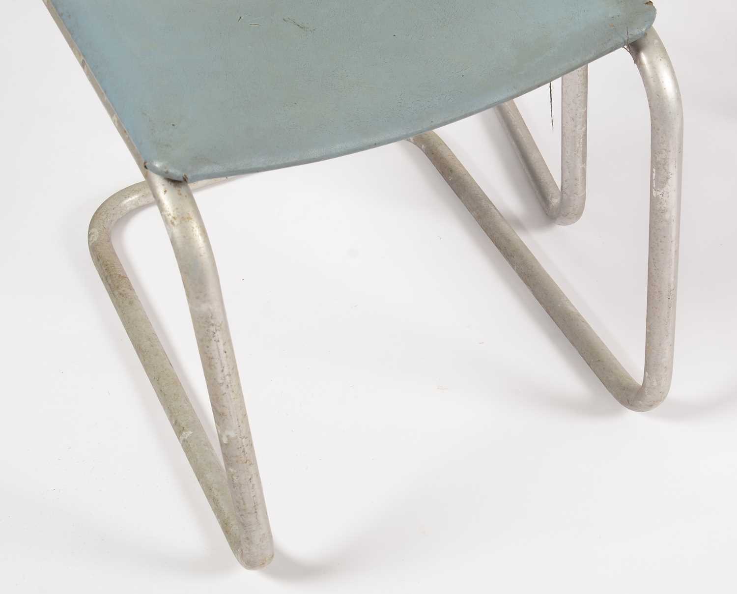 Brituma, Gateshead on Tyne: a set of four 1930's tubular metal chairs. - Bild 7 aus 9