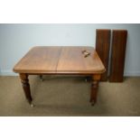 Victorian mahogany extending dining table