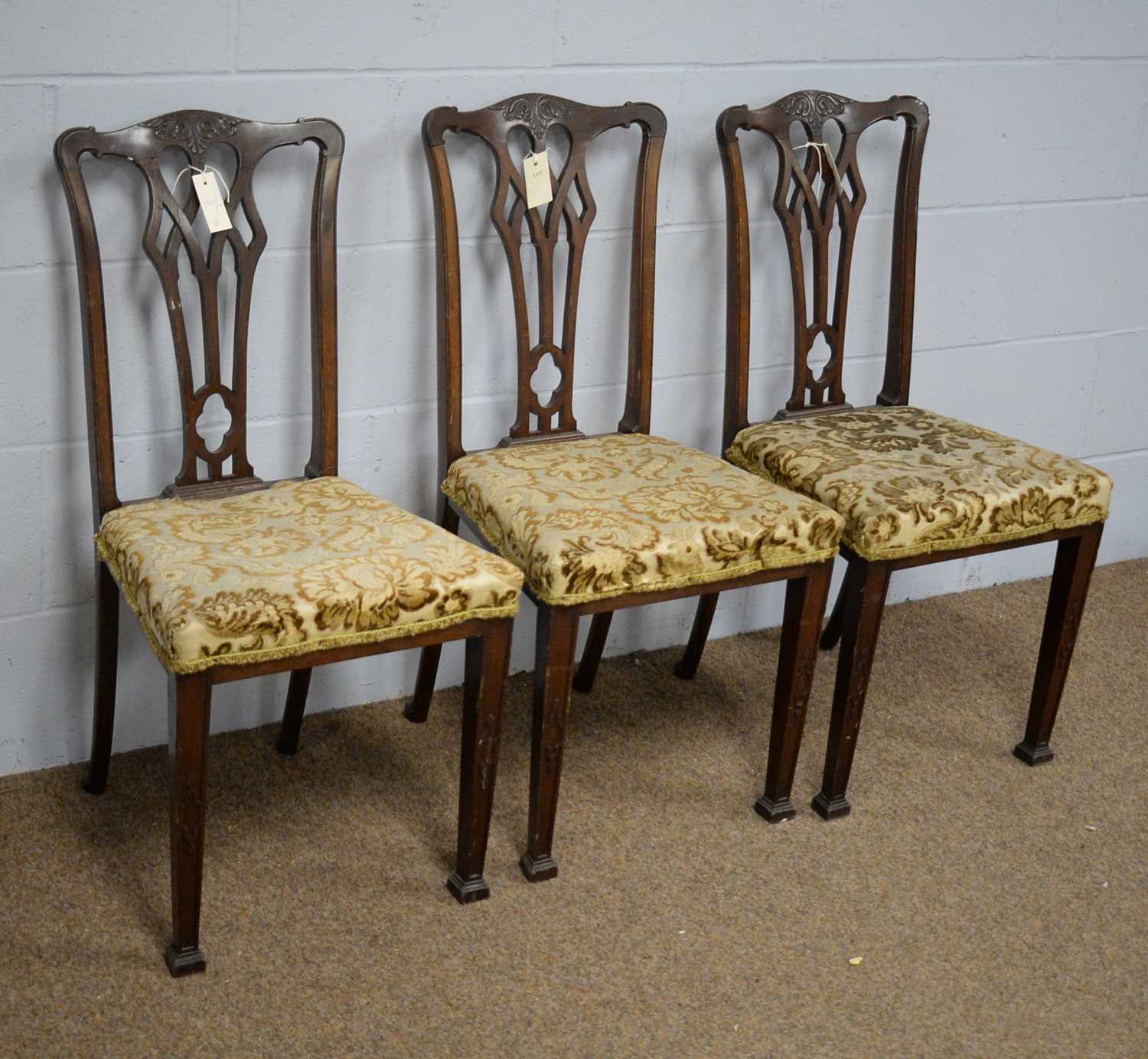 Set of four Victorian and three 20th C George III style dining chairs. - Bild 6 aus 6