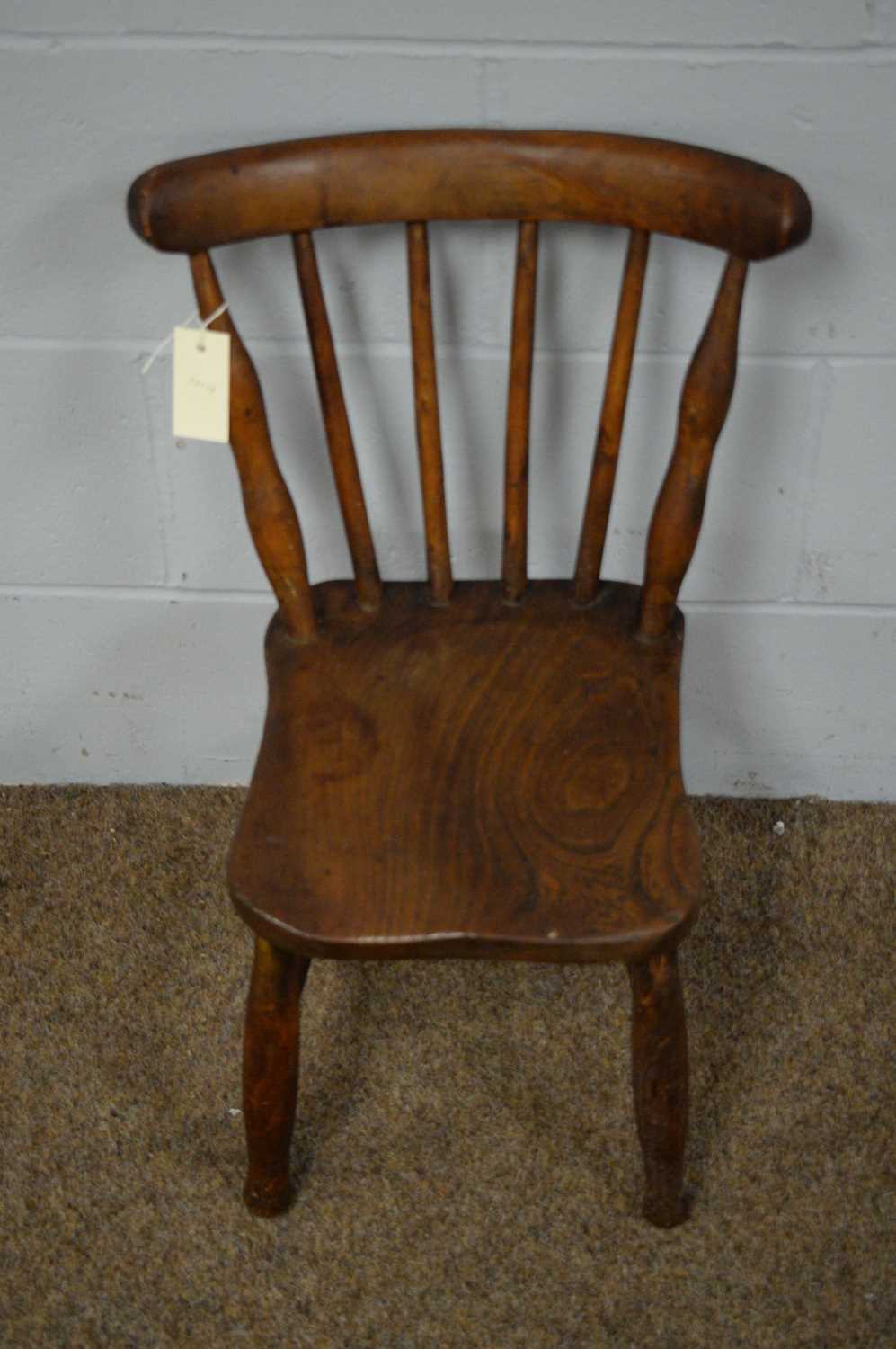 Late 19th C ash and elm child's chair. - Bild 2 aus 2