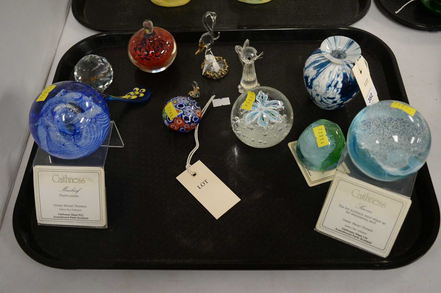 Selection of decorative glassware.