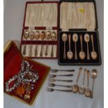 Silver items and costume jewellery