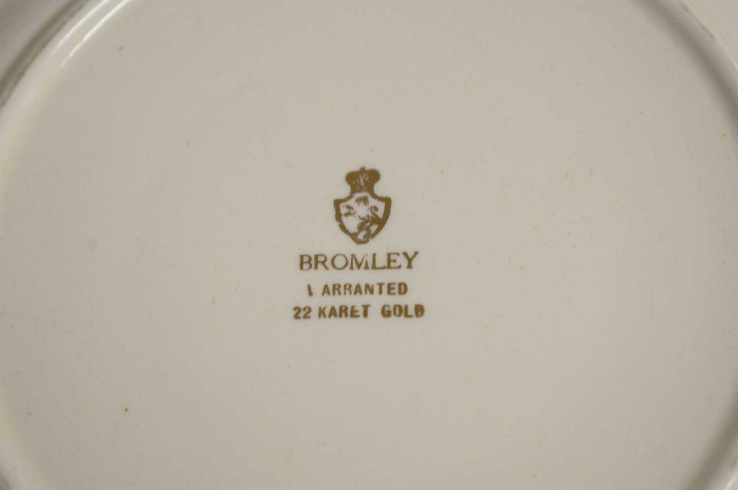 Selection of part dinner services and Christmas plates, various. - Image 6 of 8