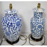 Two Chinese blue and white ceramic table lamps