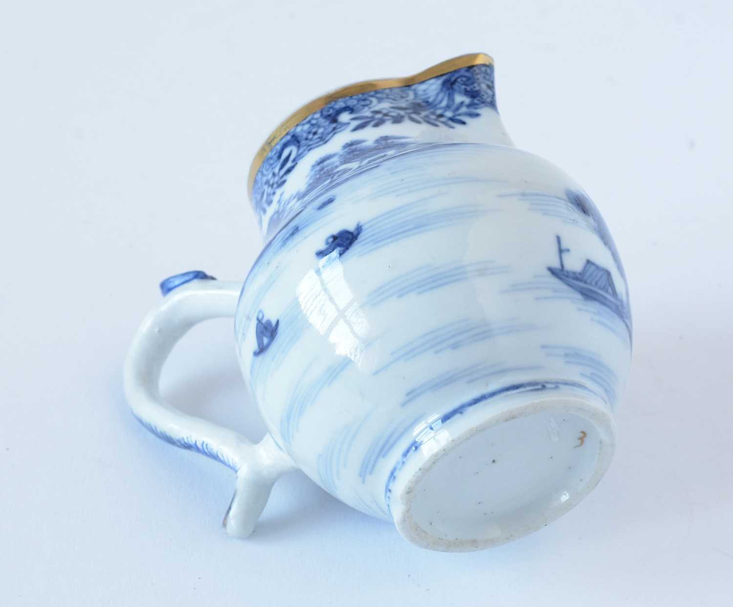 Blue and white tea bowls, etc. - Image 27 of 32