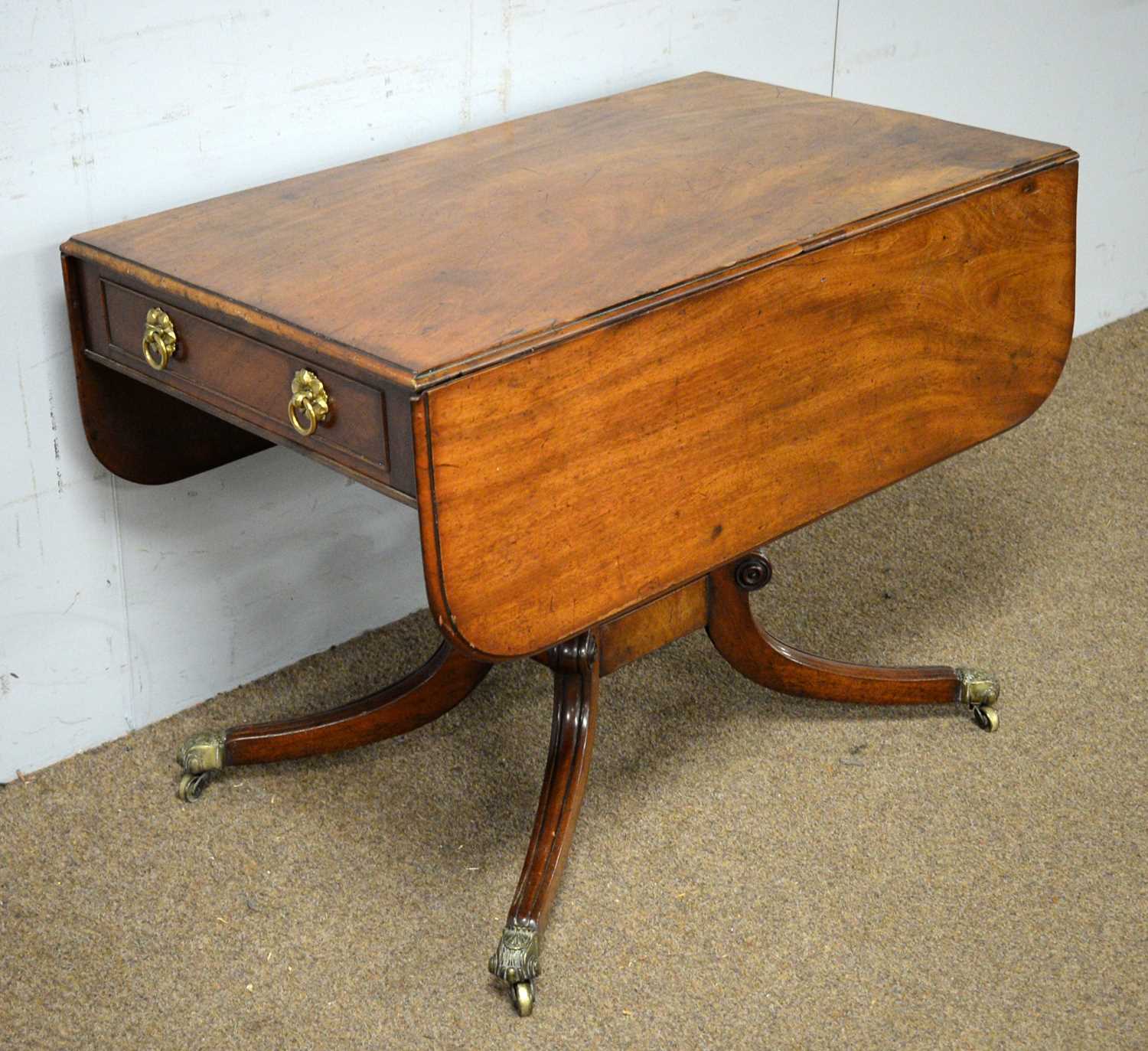 A 19th Century mahogany Pembroke table - Bild 2 aus 3