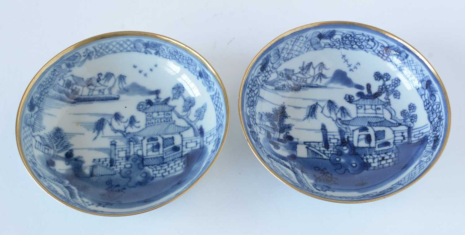 Blue and white tea bowls, etc. - Image 30 of 32