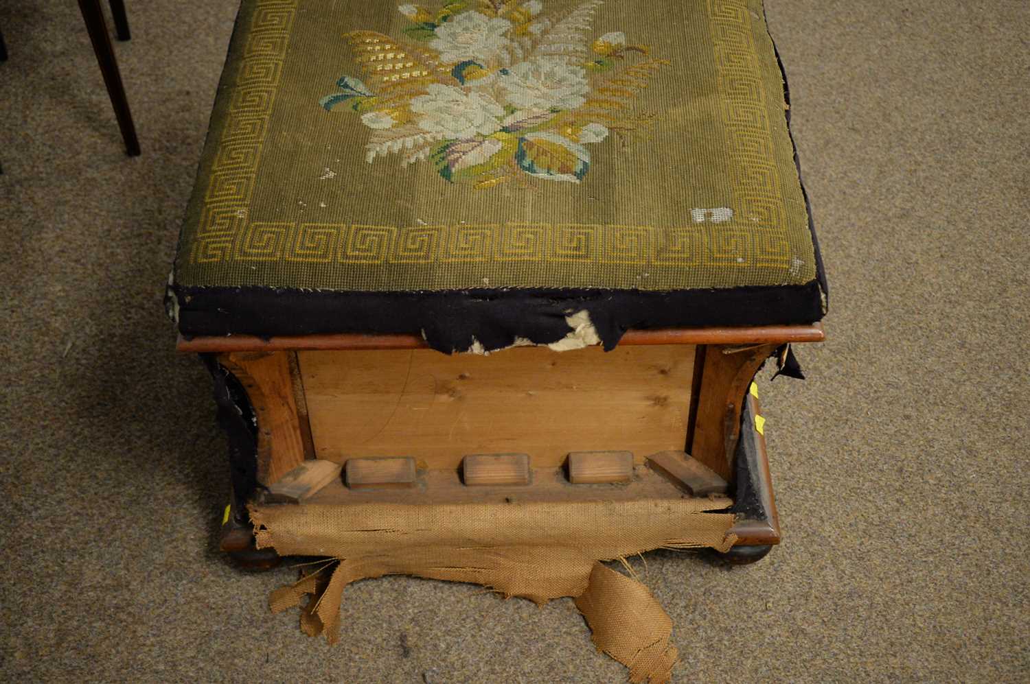A 19th Century box, together with other items - Bild 9 aus 9