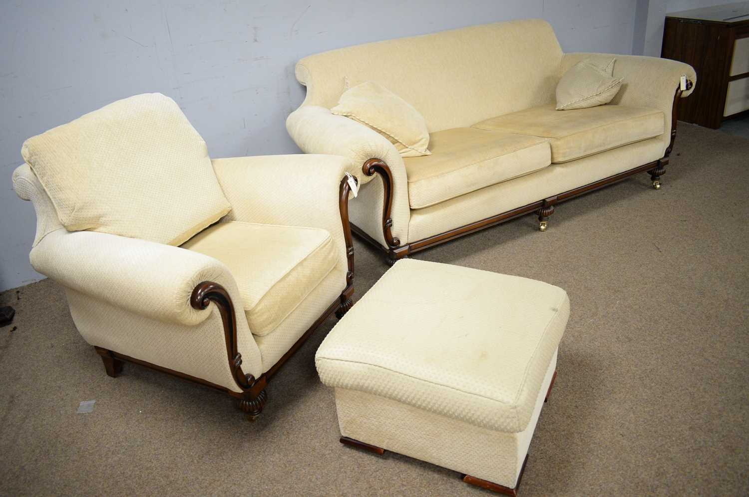 A 20th Century three piece suite - Image 2 of 3