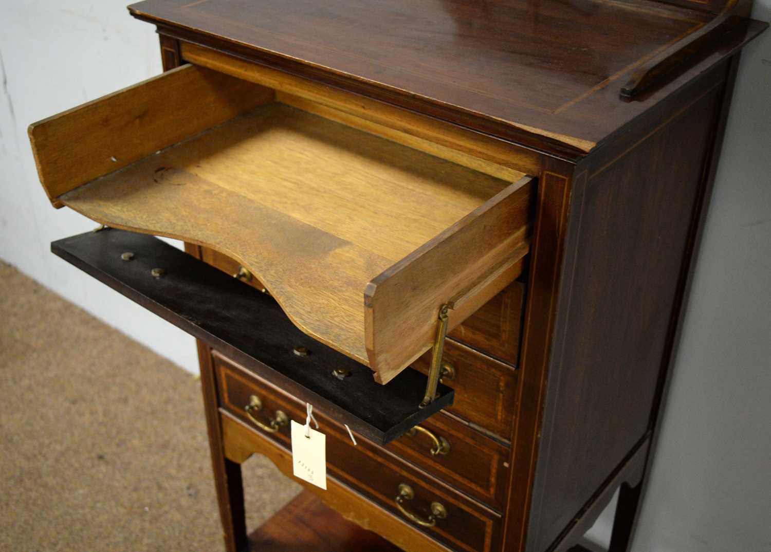 An Edwardian mahogany and satinwood banded music cabinet - Image 4 of 5