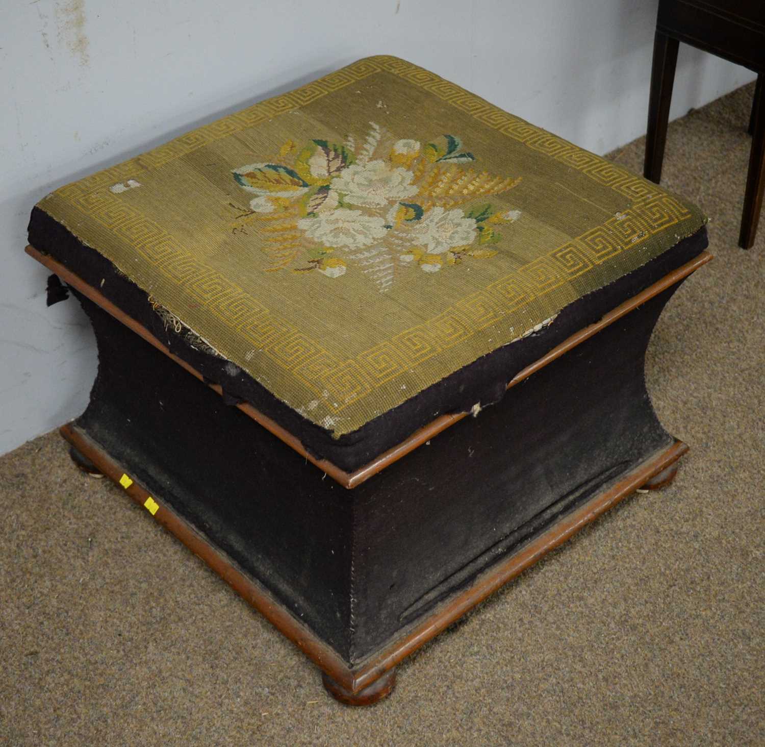 A 19th Century box, together with other items - Bild 8 aus 9