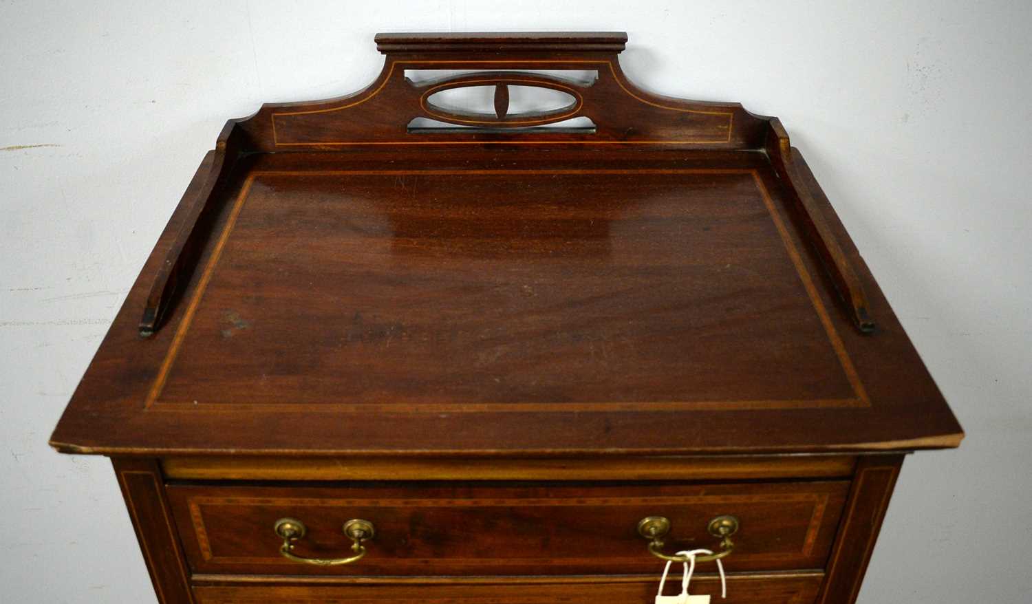 An Edwardian mahogany and satinwood banded music cabinet - Image 3 of 5