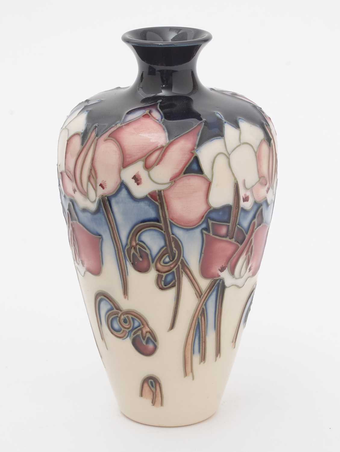 Moorcroft Cyclamen pattern vase - Image 2 of 5