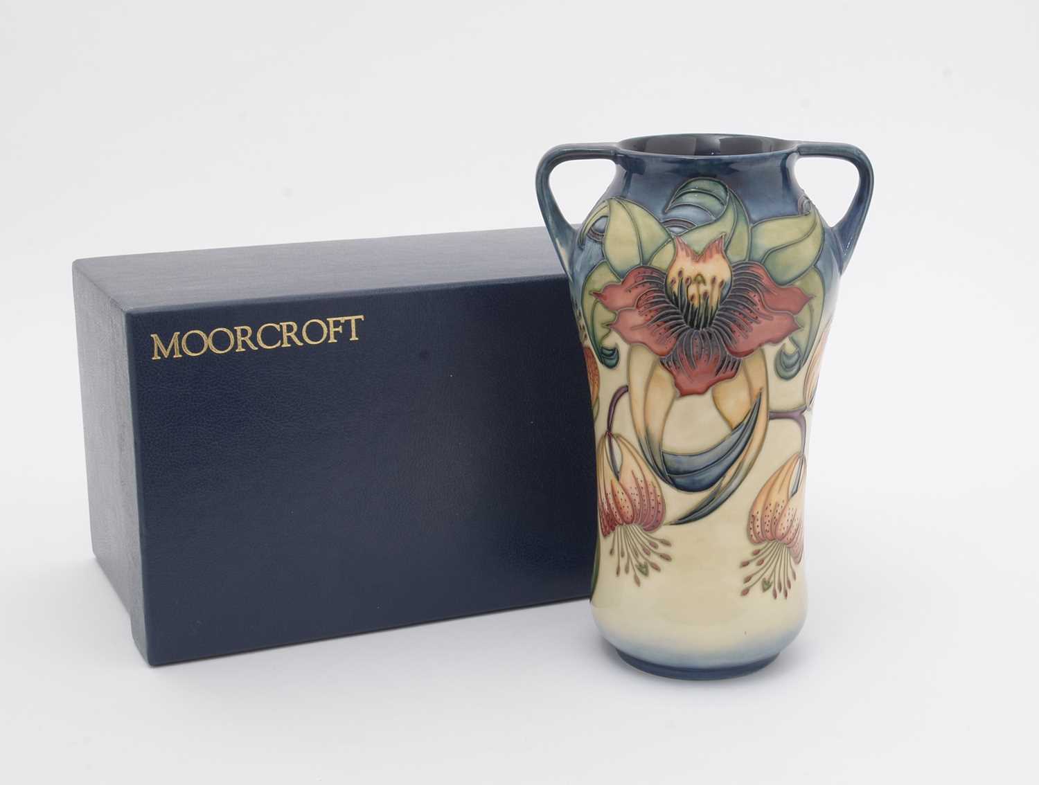 Moorcroft Anna Lily pattern vase - Image 5 of 5