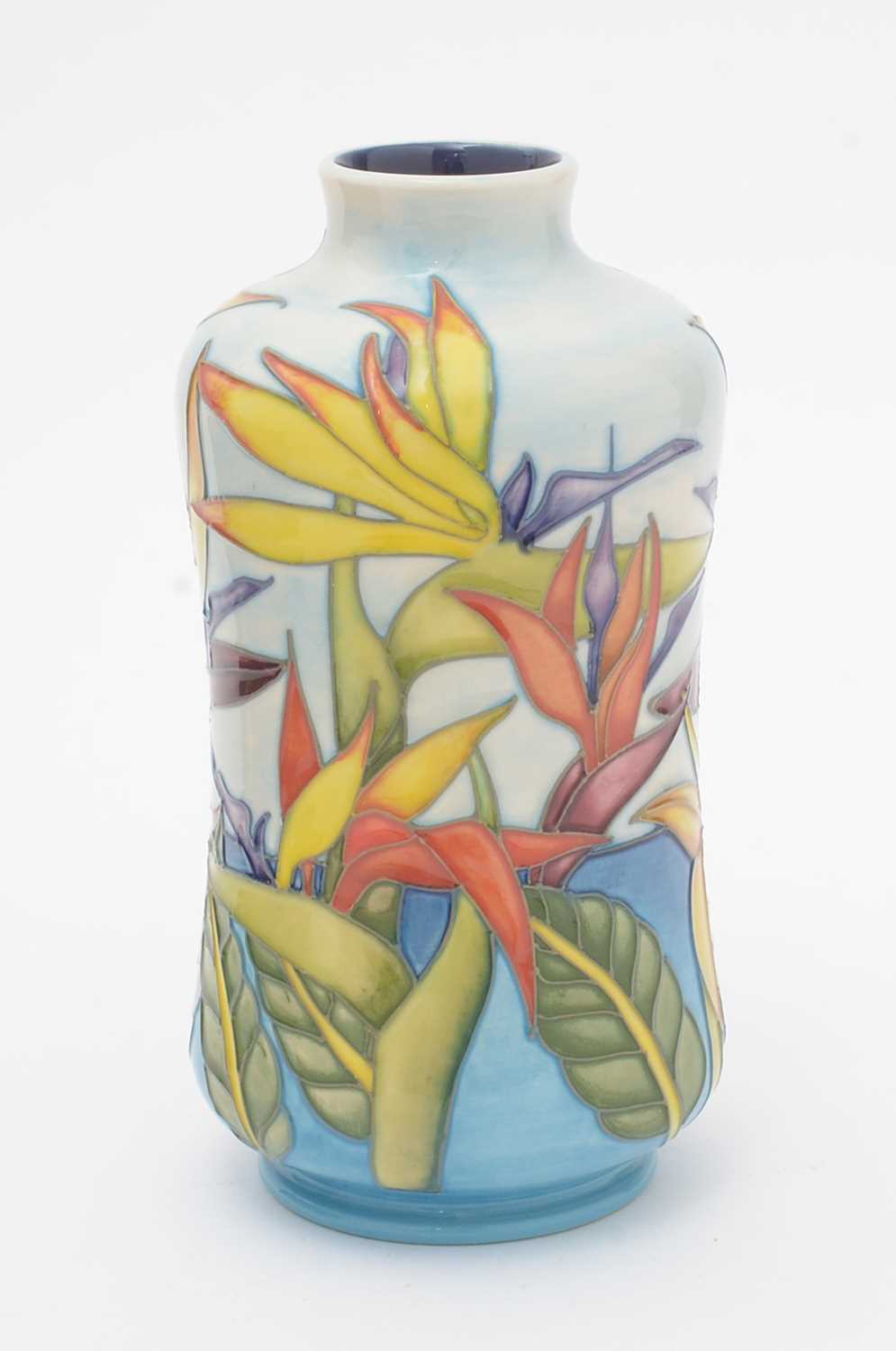 Moorcroft California pattern vase - Image 3 of 6