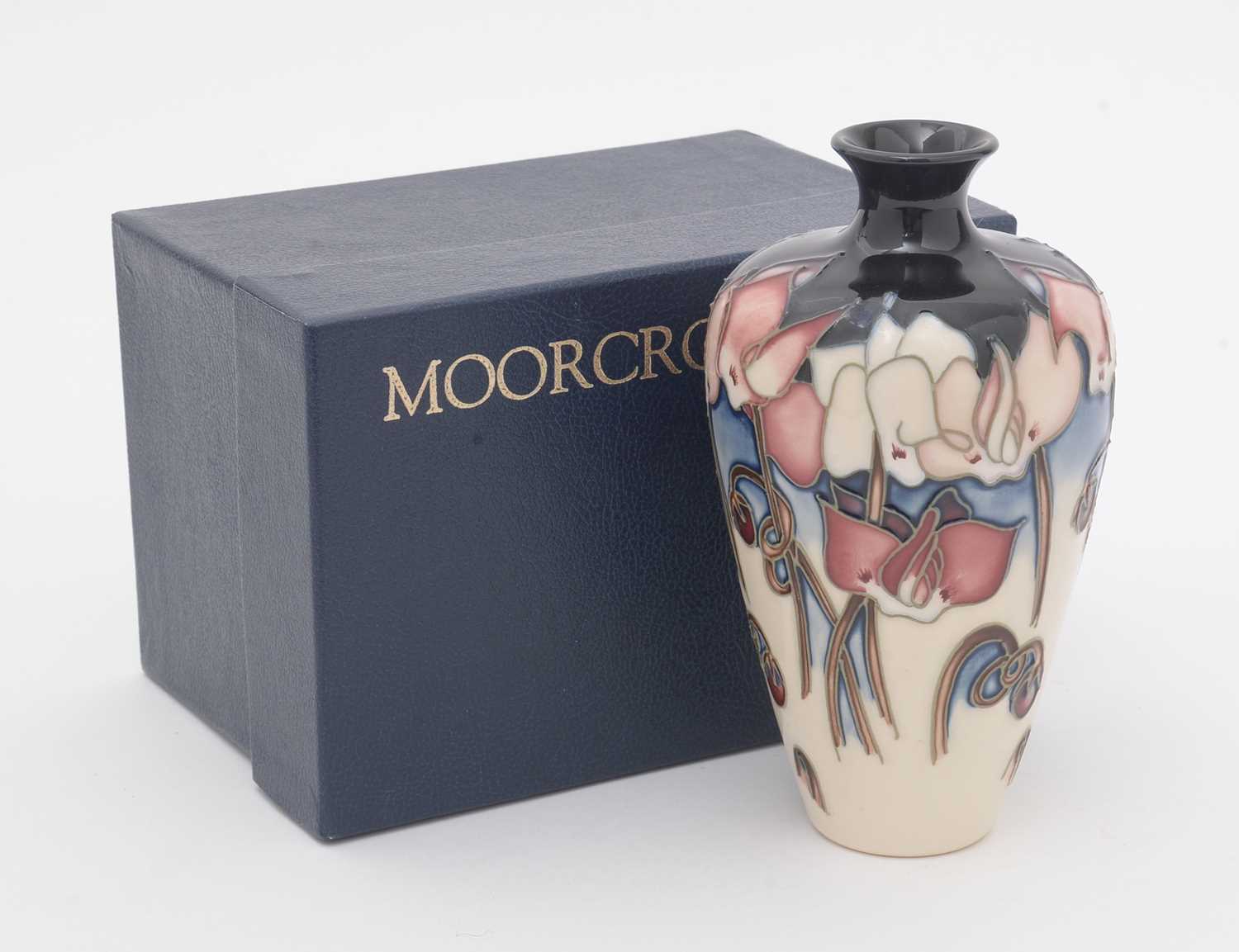 Moorcroft Cyclamen pattern vase - Image 5 of 5