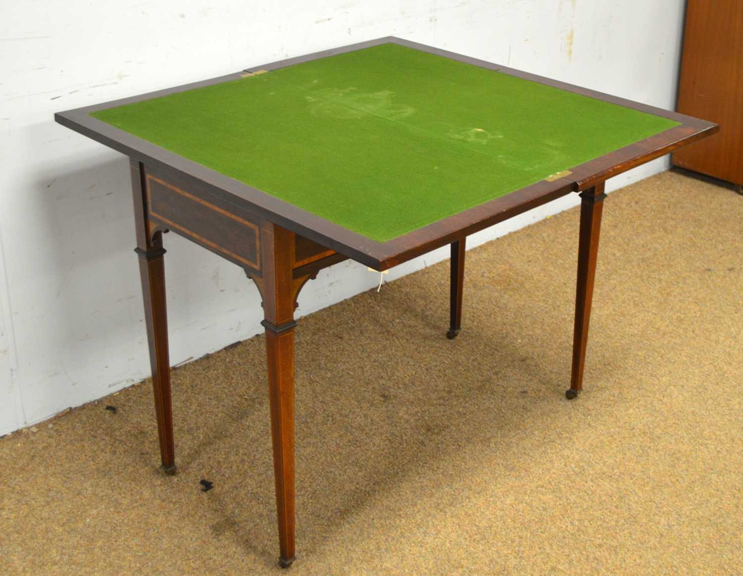 An Edwardian card table. - Bild 5 aus 7