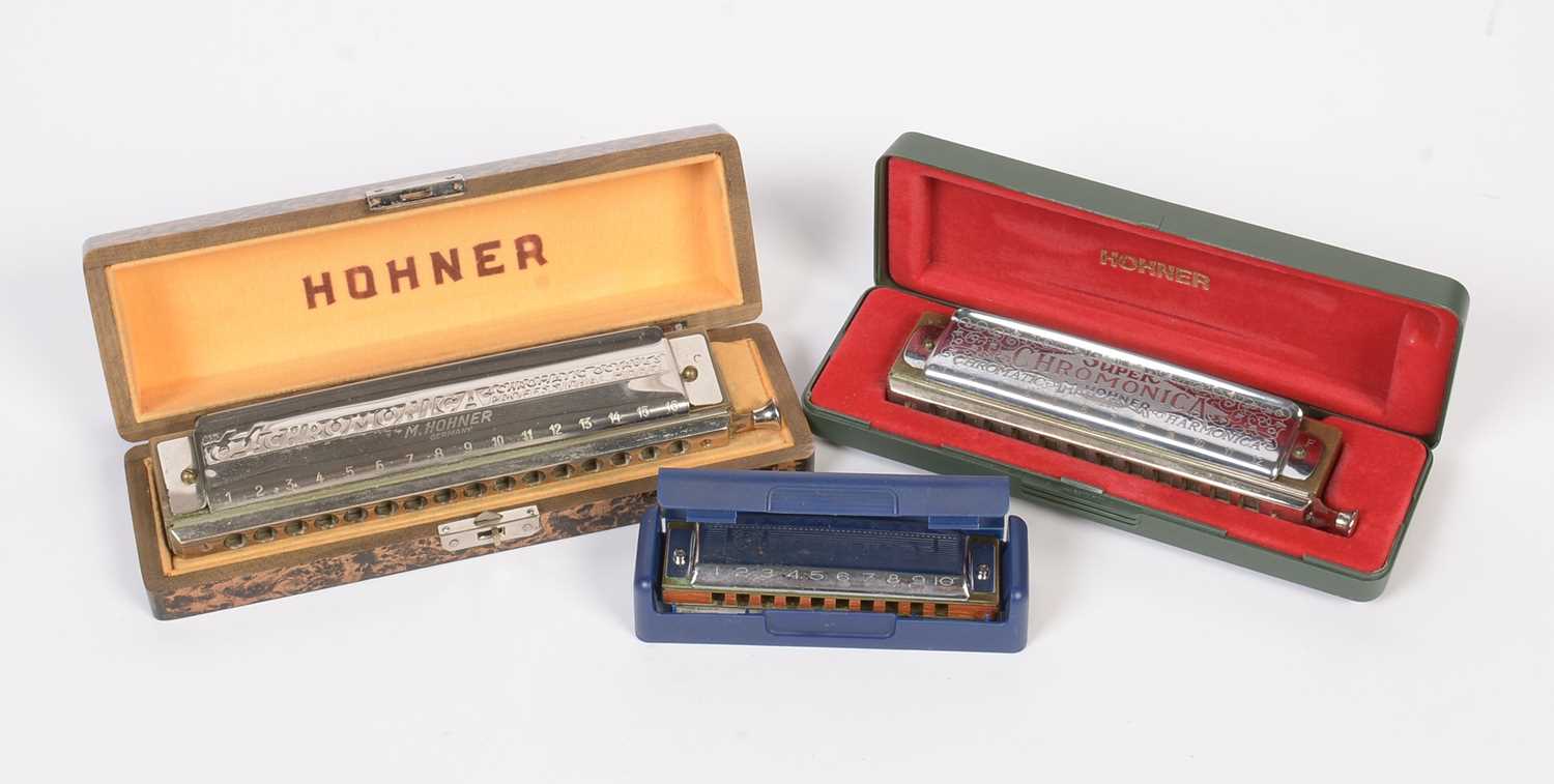 Three Hohner harmonicas - Bild 2 aus 2