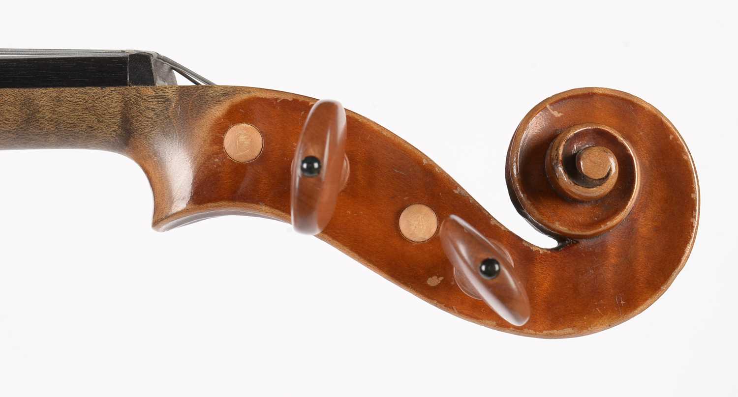 Louis Lowendall Violin, bow and case. - Bild 3 aus 15