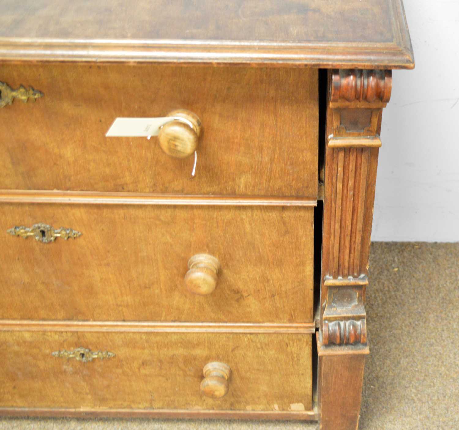 A 19th Century continental mahogany chest of three drawers - Image 5 of 6