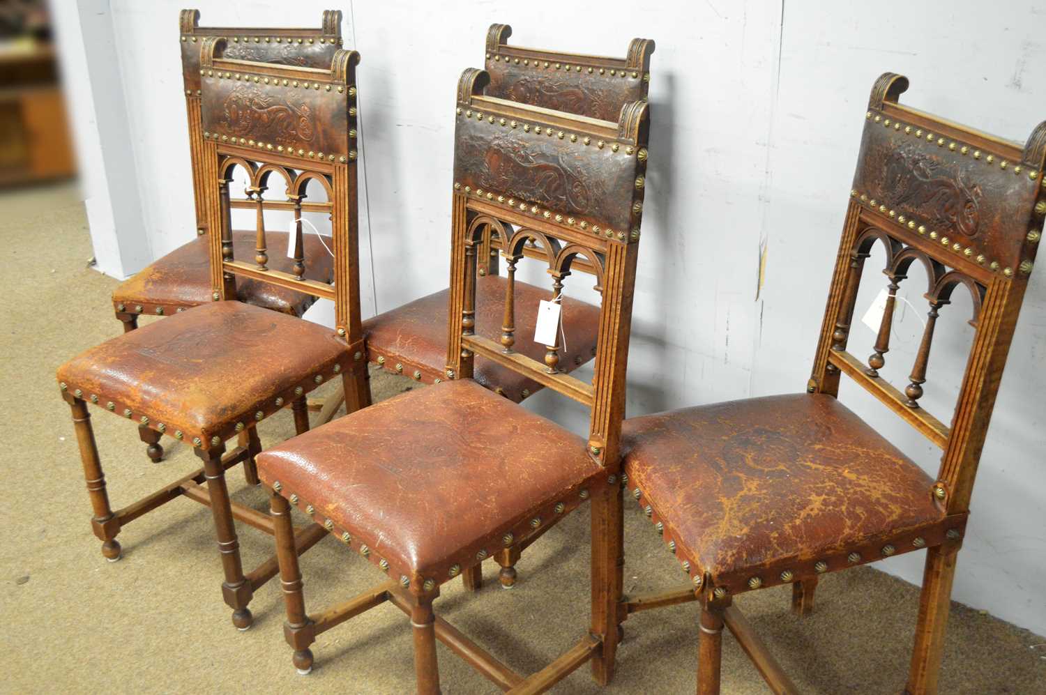 Five early 20th Century oak and leather dining chairs - Image 3 of 5