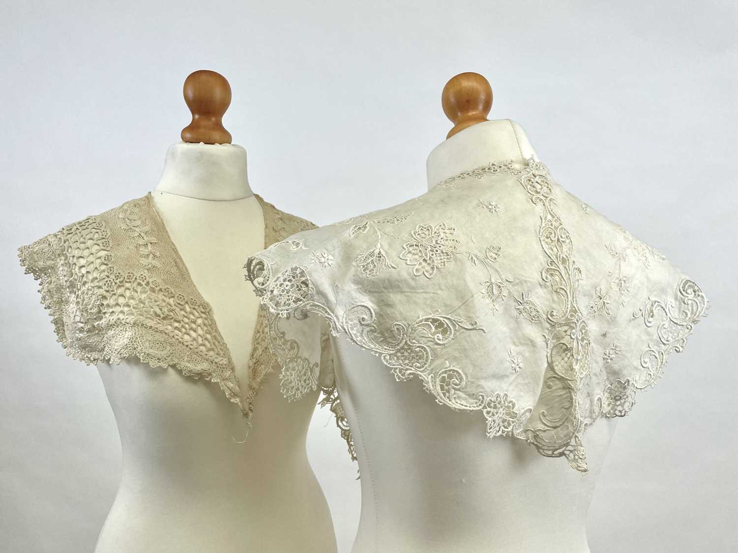 Antique lace collars - Bild 2 aus 24