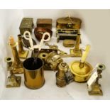 Amendment: A selection of brass and metal wares.